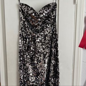 Long sequined dress
